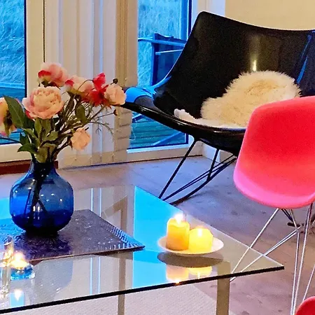 Secluded Retreat Near - By Traum *