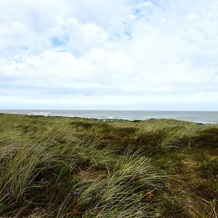 Secluded Retreat Near - By Traum